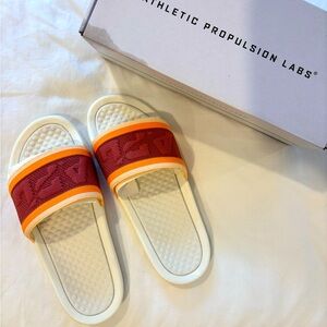 APL techloom slides cedar/mango/vanilla